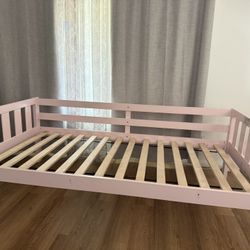 Twin Kids Bed And Mattress 