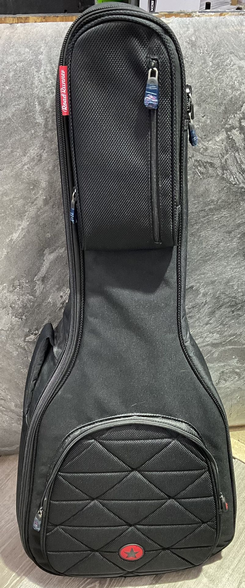 Road Runner Soft / Hard Case.