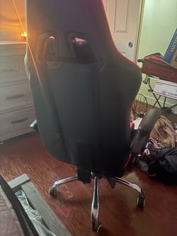 Black Racing Style Gaming Chair