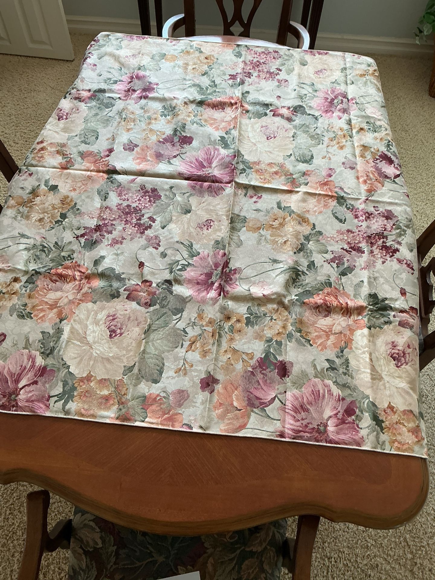 Floral Tablecloth, Reversible.