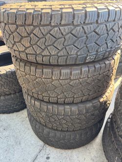 285/60r20 Cooper tires en excelentes condiciones de vida las 4