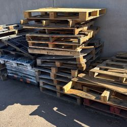 TAKE EVERYTHING!!!!! FREE PALLETS AND LUMBER. All Types