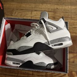 “PRE OWNED AIR JORDAN 2025  CEMENT 4  SIZE 10l
