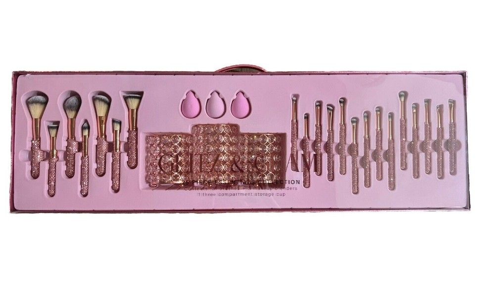 NEW IN BOX NEVER OPENED GLITZ AND GLAM 25 PIECE ESSENTIALS COLLECTION