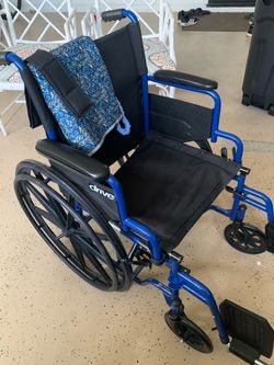 $165 LIKE NEW! 18” Wheelchair