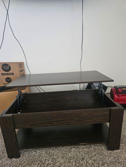 Lift Top Coffee table