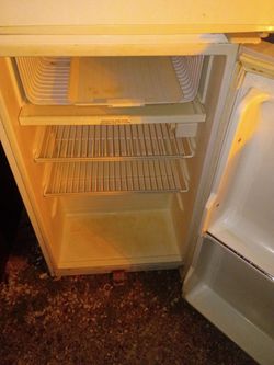 Under-Counter Fridge with Freezer Compartment