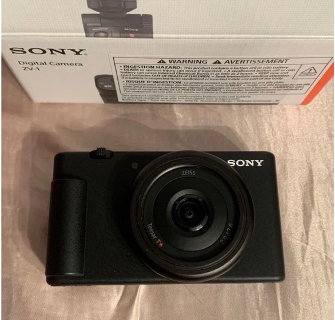 Sony ZV - 1 20.1 - Megapixel