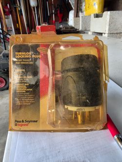 Turnlok locking plug.