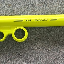 Hyper Pet K-9 Kannon Dog
Toy: