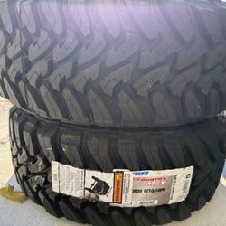 35x12.50R20 4 new tires toyo open country M/T
