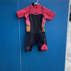 Roxy Girls Short Wetsuit Size 10