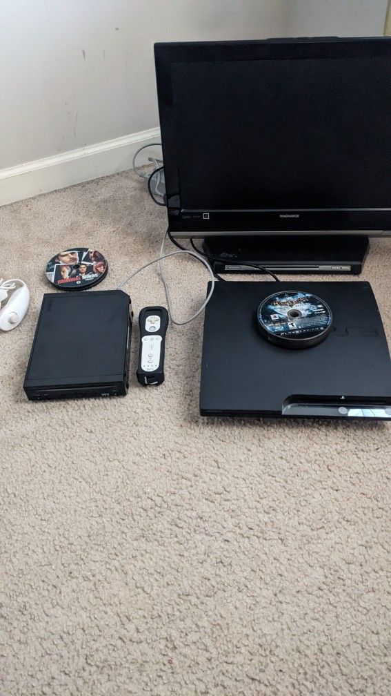 Sony PlayStation 3 160gb, Nintendo Wii, Tv Monitor, PS3 Games and Movies