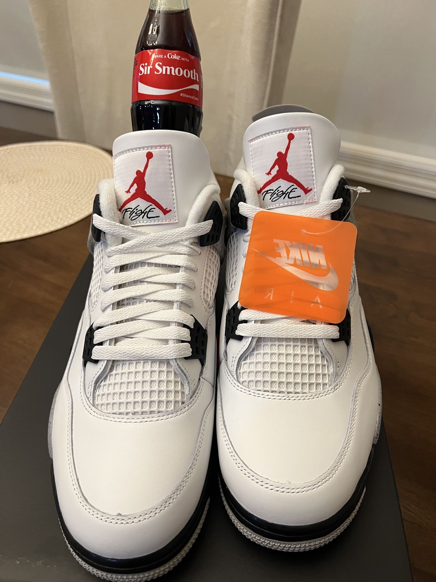 Nike Air Jordan 4 “White cement”