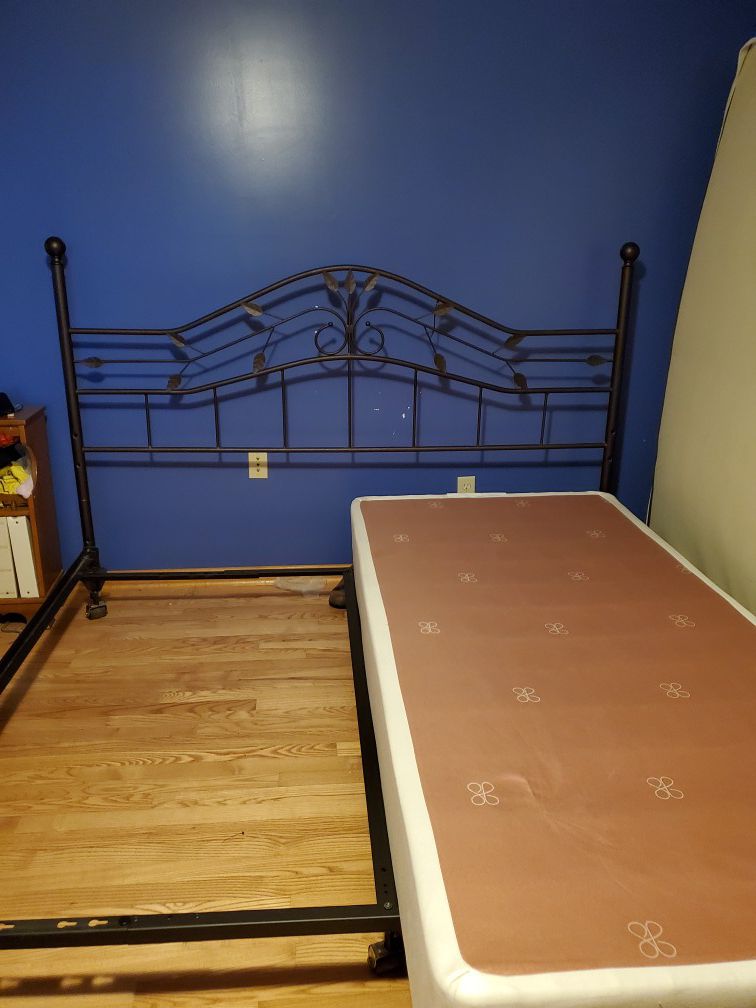 King sized headboard and bed frame, with or without split box spring