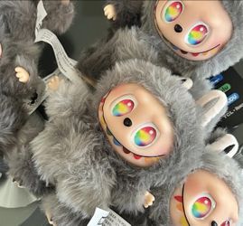  V3 Big Into Energy Secret "Id" Lafubu- opened Unsealed Bag