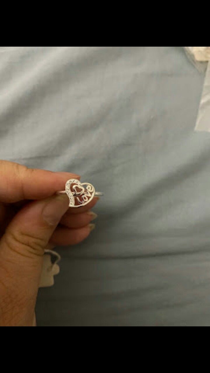 Real 925 sterling silver Love Heart Ring Size 7