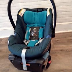 GB IDAN Infant Car Seat 