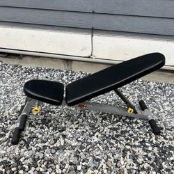 Foldable Ajustable Weight Bench 