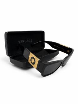 Versace unisex sunglasses.