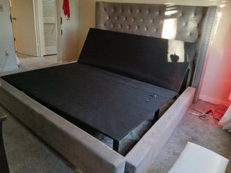 King Size Bed Frame With Metal Base 