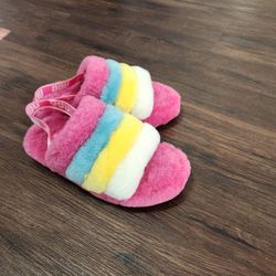 Pick up from Jasper Racetrac or TAG Athletics 

Northface size 14/16 $15

White Airforce size 4 Youth $40

UGGS size 3 Youth $30

Lululemon size 2 sho