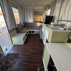 Pop Up Camper 