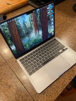 MacBook Air M2 2022 512gb  13”