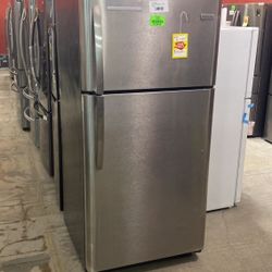 FRIGIDAIRE FFTRTS 20.4 cu. ft. Top Freezer Refrigerator 4C0F