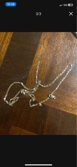 14k gold tri color chain broke 2.5 grams
