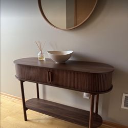 BRAND NEW CONSOLE TABLE