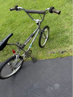 All orig 1985.  Hutch pro street.   Survivor
