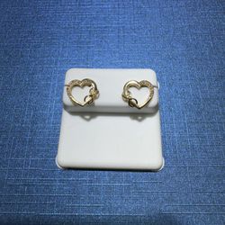 14k Diamond Heart Earrings 