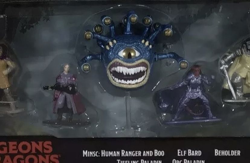 JADA DUNGEONS & DRAGONS DIE CAST FIGURES BEHOLDER-ORC-ELF-PALADIN-RANGER & BOO