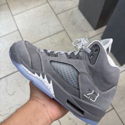 Jordan 5 wolf Grey size 12, 11 & 10, 9, 8 Now Available