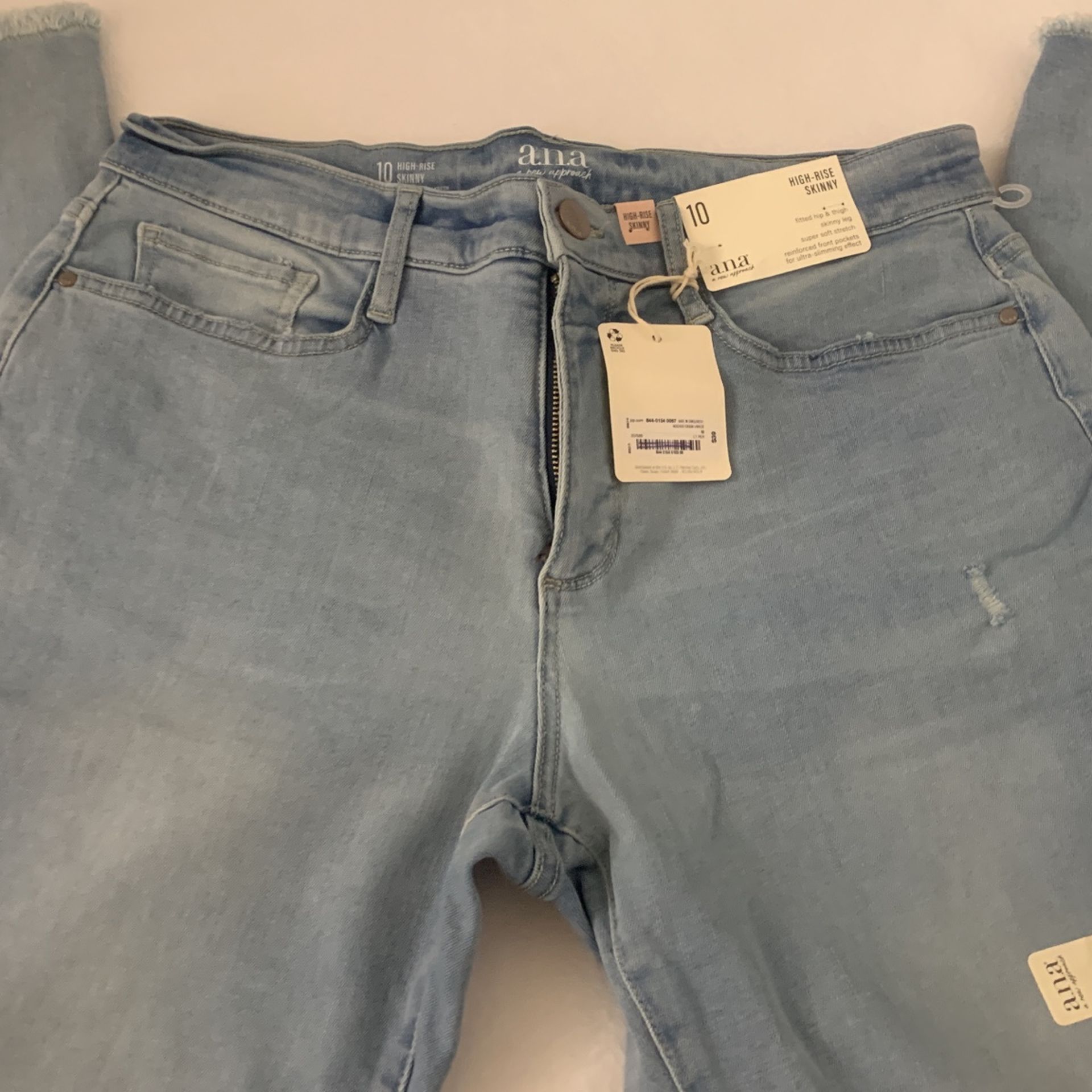 Women’s Jeans