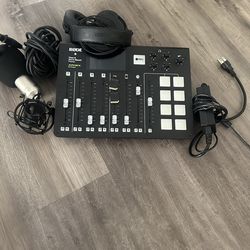 Rode Caster Pro with Mic/ Headphones