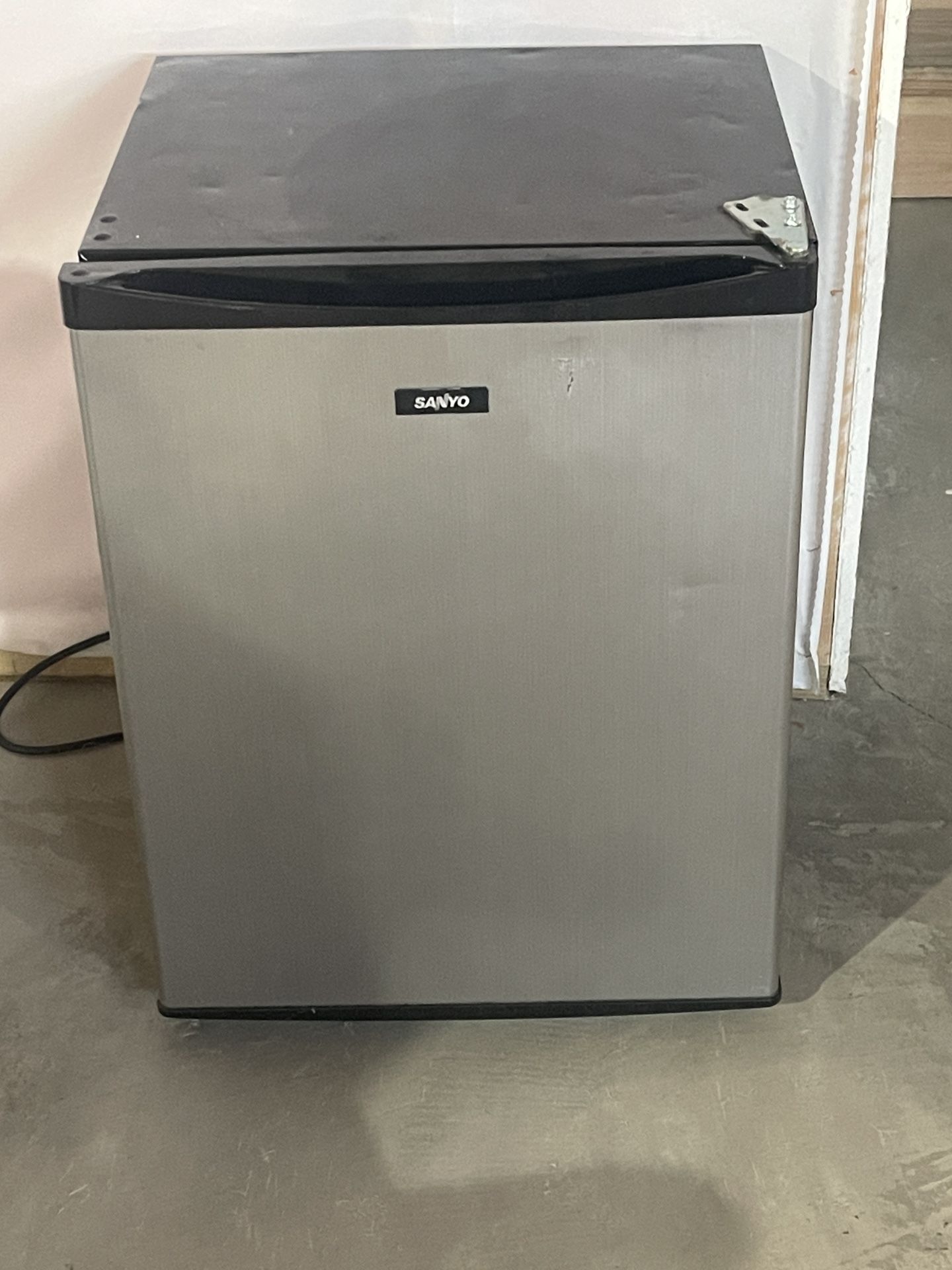 Sanyo Freezer