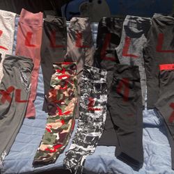 14 Pairs Of Gently Used/New Without Tags Yoga Leggings L And XL