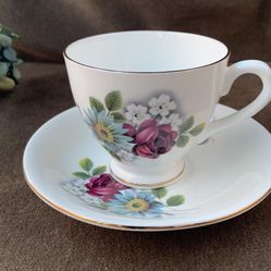 Vintage English Tea Cup & Saucer