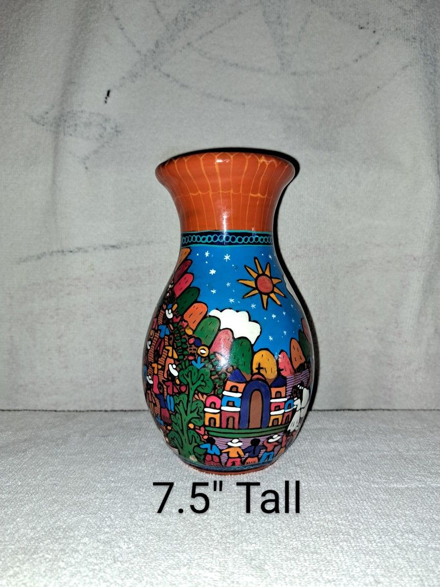 Vintage Story Teller Mexican Folk Art Hand Painted Clay Pottery Vase (There Are No Chips Or Cracks)