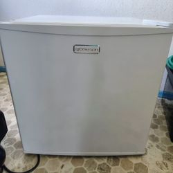 Mini Fridge For Sale 