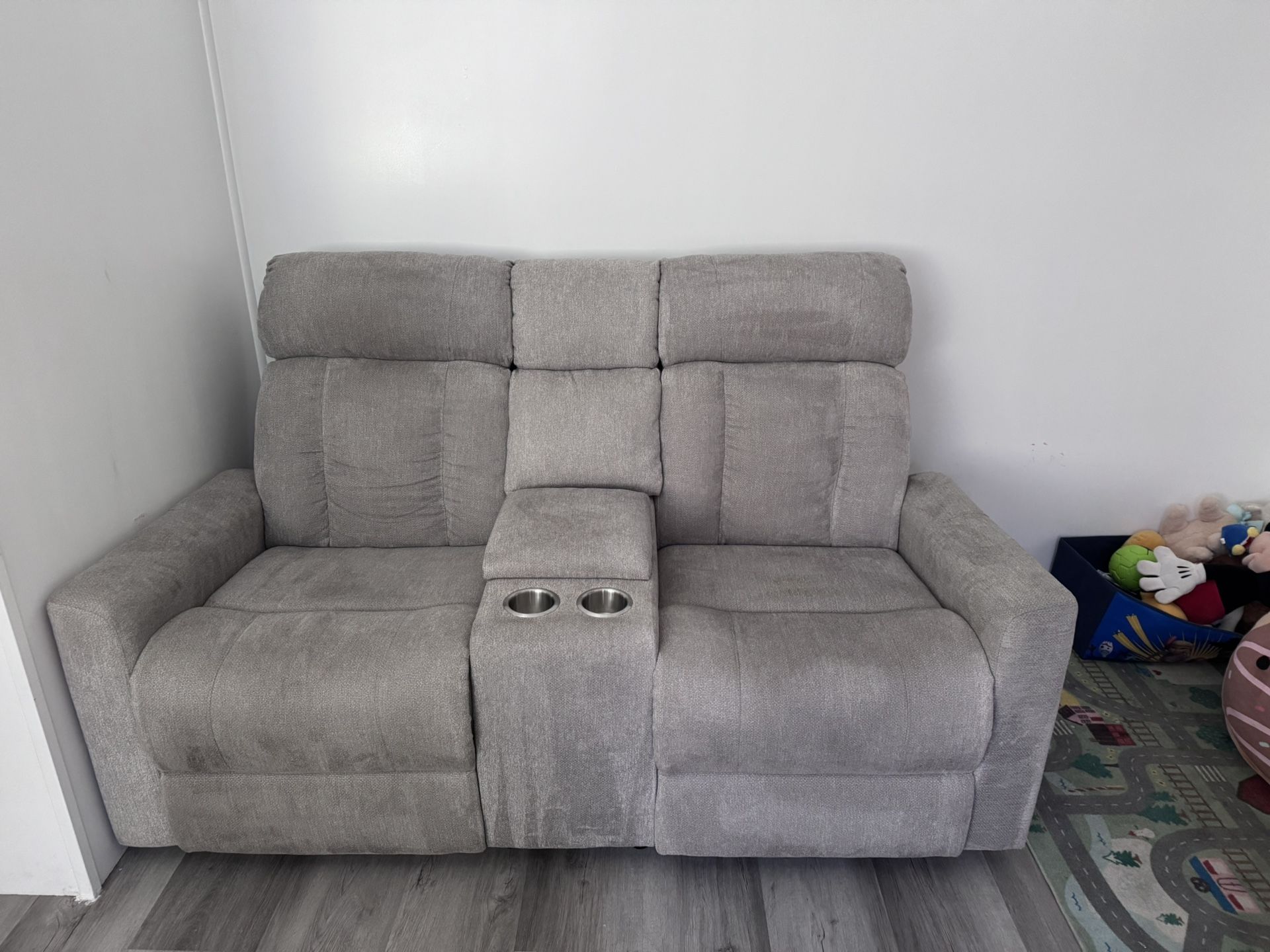 Recliner Sofa 