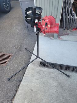 Power Alley baseball pitching machine