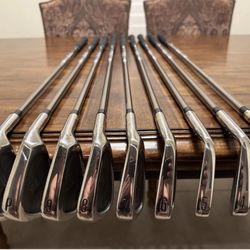 Crown Royal Iron Set 3-PW SW OS Series II w/Recoil ESX 460 Graphite Reg Flex RH