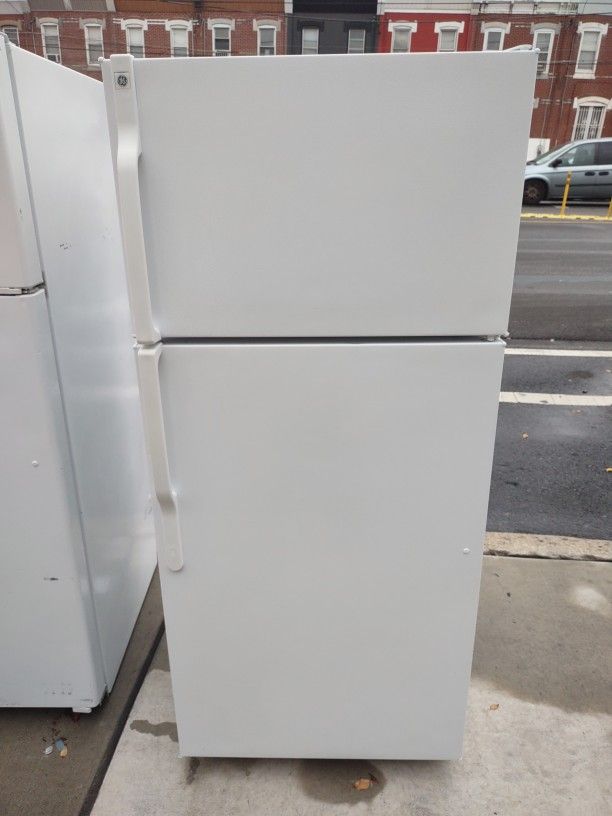 White Refrigerator Working Great Condition