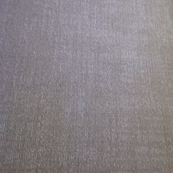 Excellent - 4' X 6' Area Rug