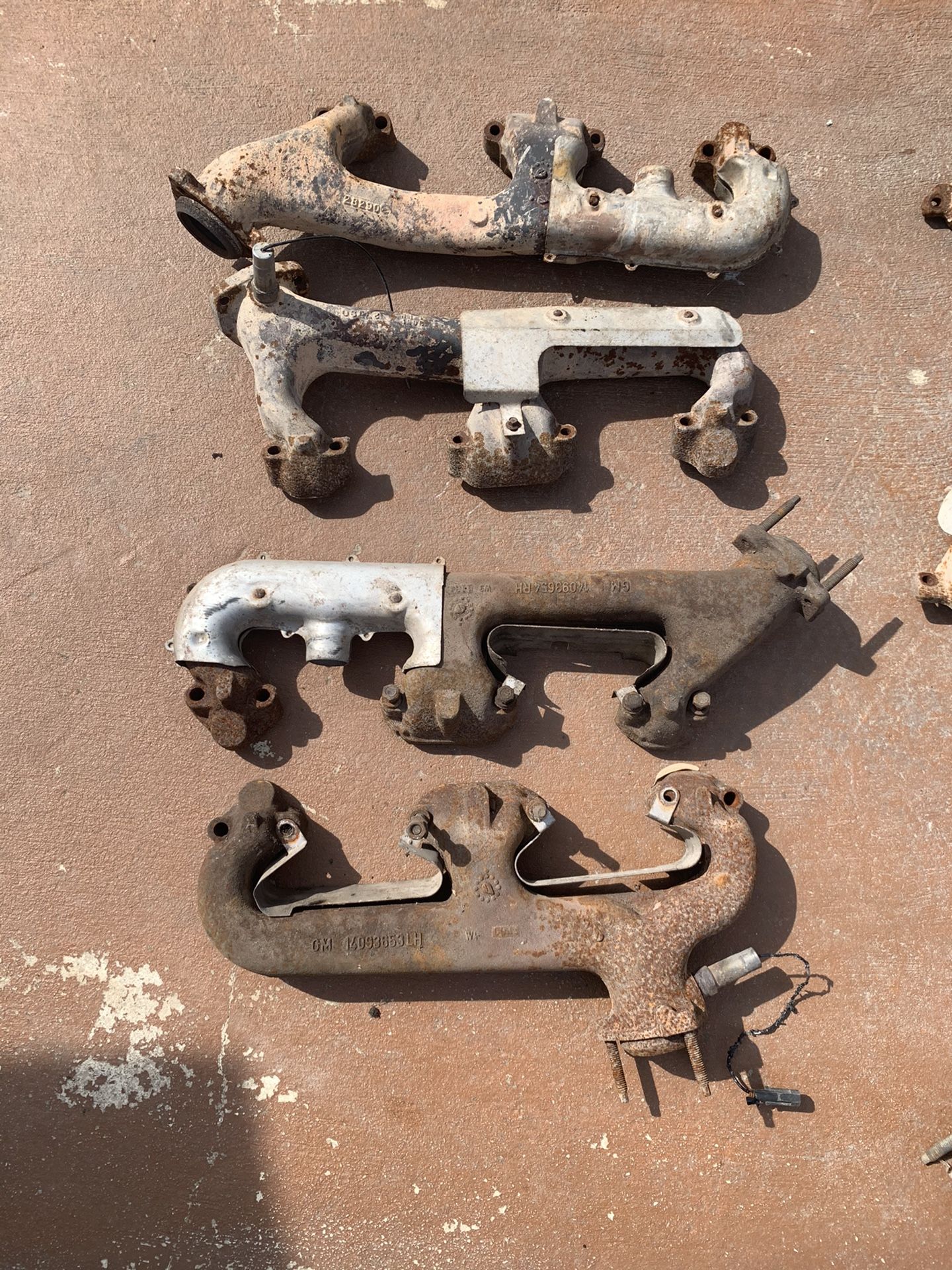 Exhaust Manifolds