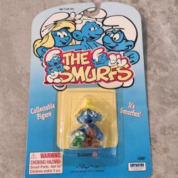 Vintage 1995 Smurfs Smurf Farmer with caterpillar Irwin Peyo 2" Schleich