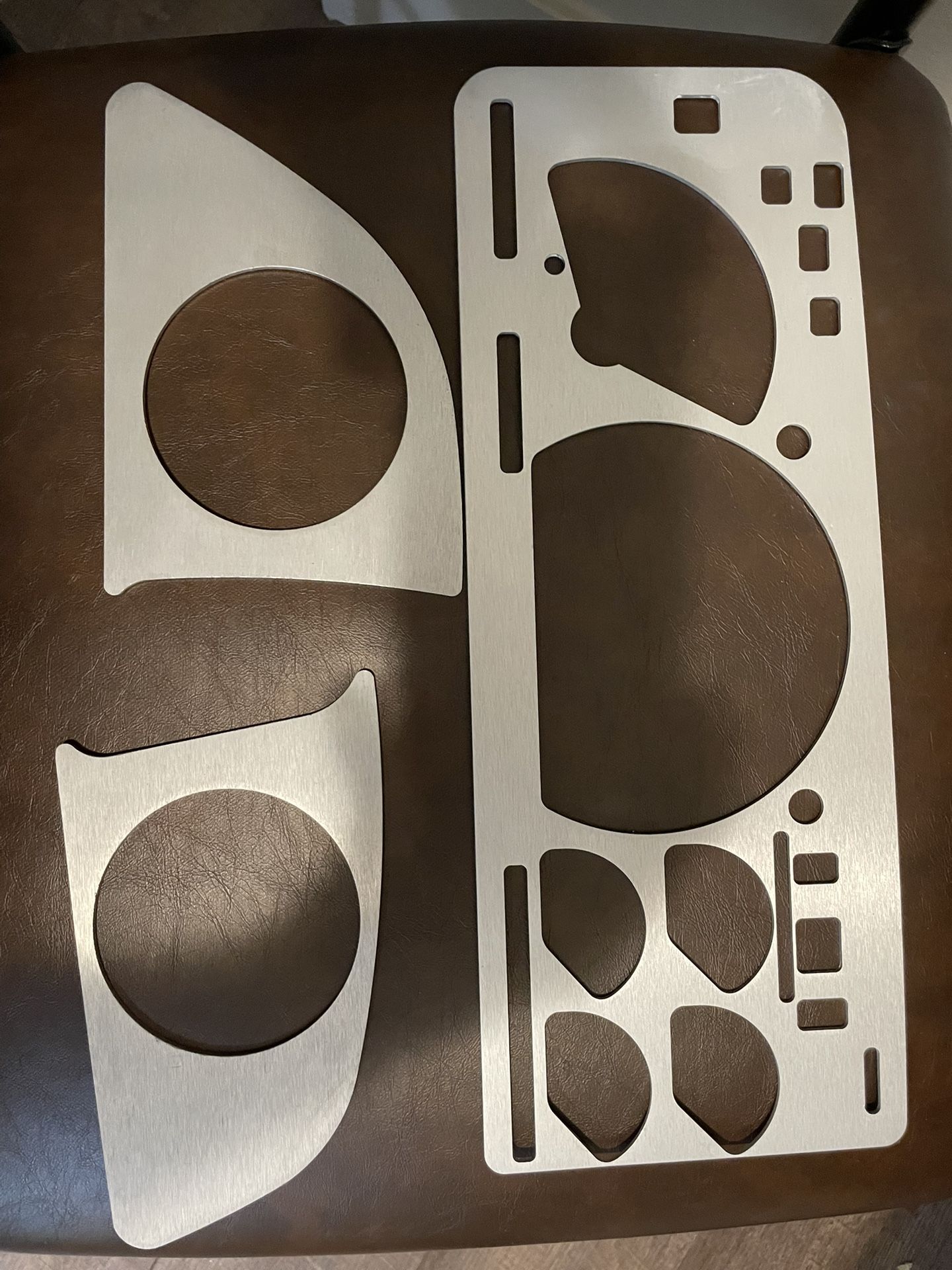 Obs Cluster Trim And Cup Holders 97